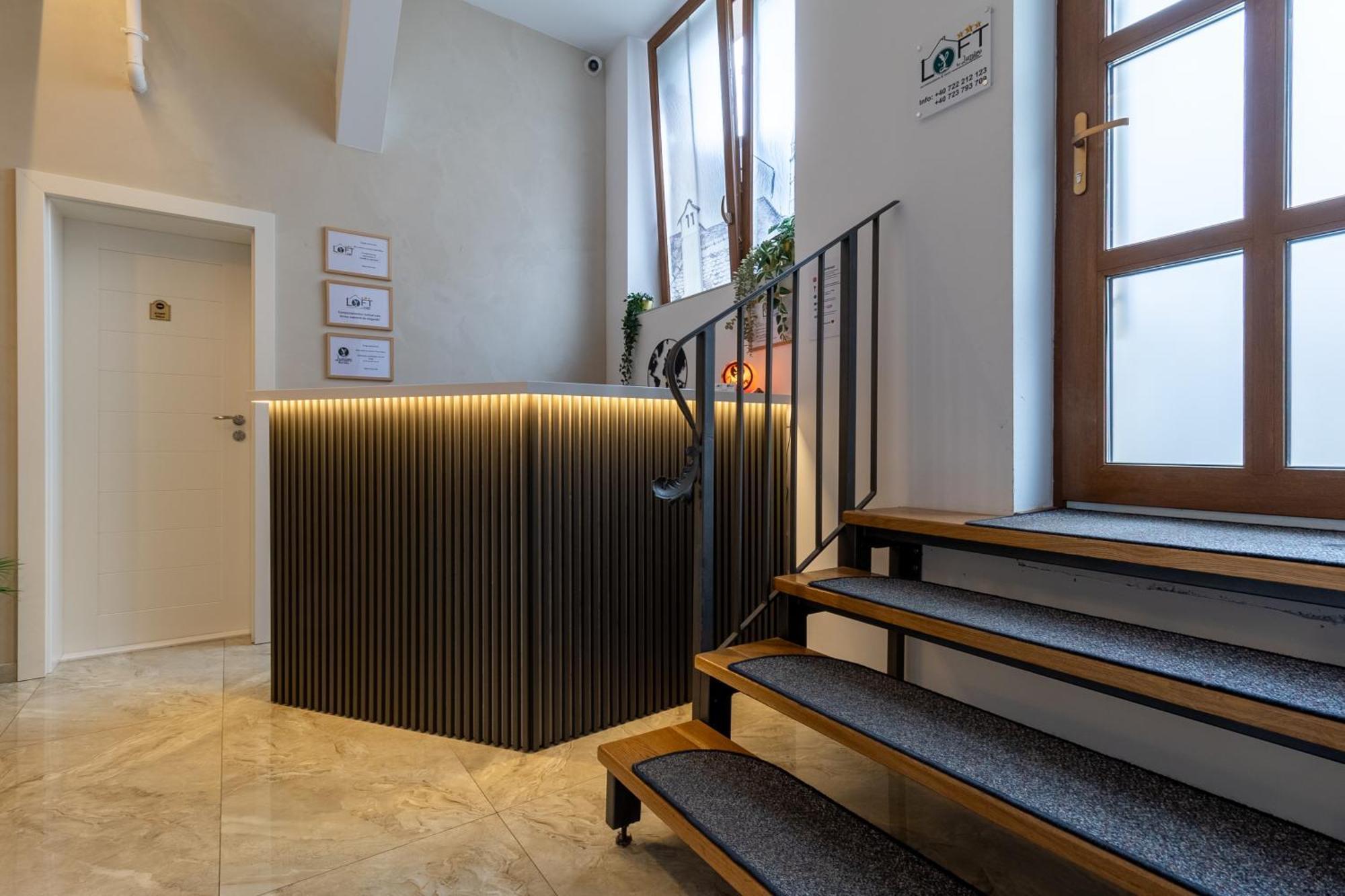 Отель Loft By Lumiere Сибиу Экстерьер фото